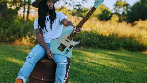Image of AJ Ghent and His Singing Guitar