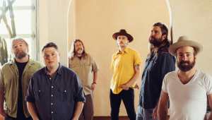 Image of Trampled By Turtles w/ Futurebirds